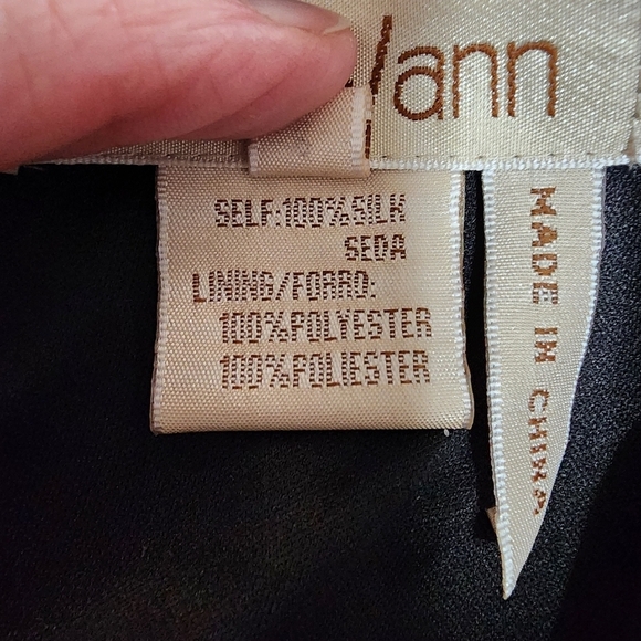 Laura Vann Silk Halter Floral Mini Dress - Small - Picture 9 of 10